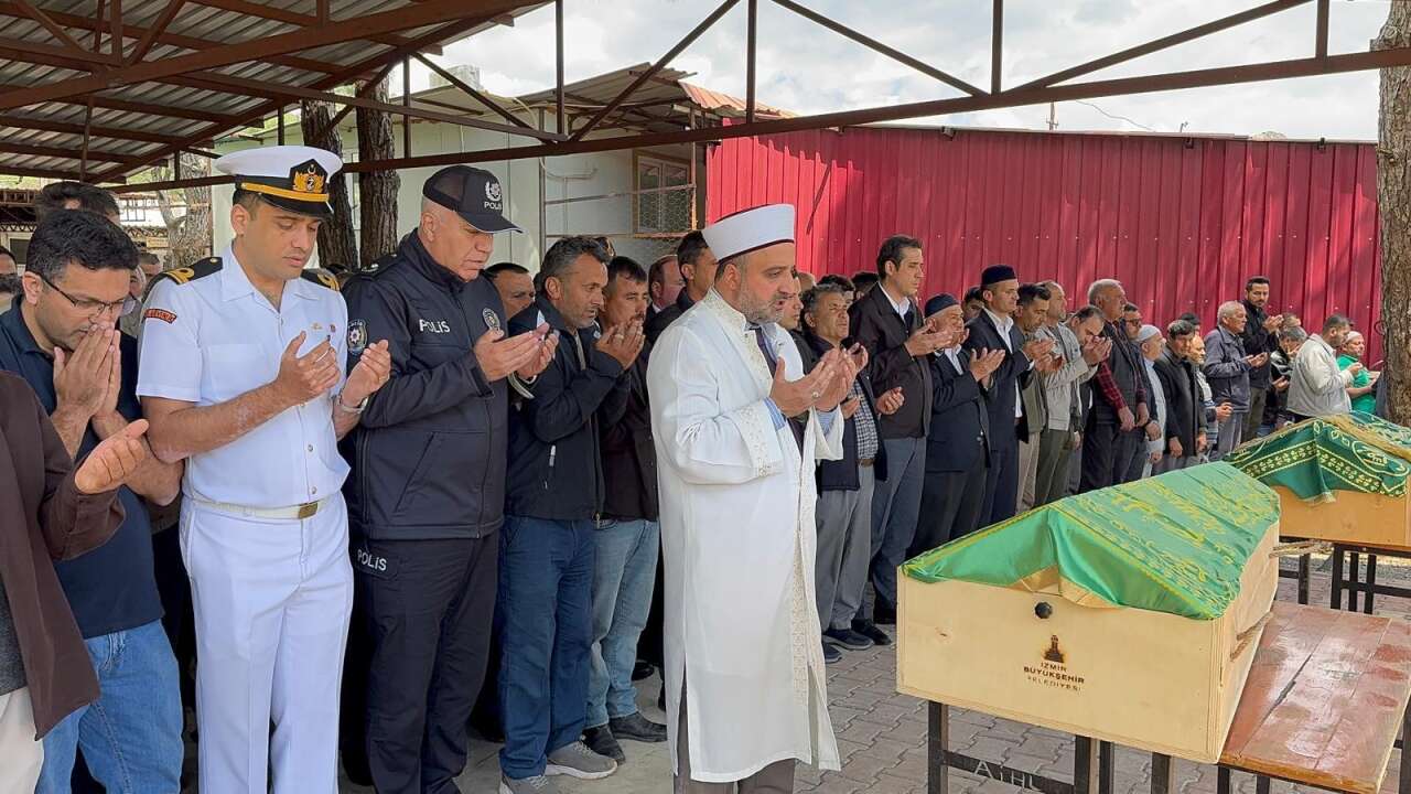 Aynı aileden 2 can gitti! Polis baba kurtuldu, hamile anne yoğun bakımda 13